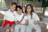 ni_05032006 
Ana Luisa Islas, Hypatia Acevedo y Viviana Padilla