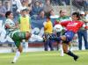 Los Tiburones remacharon el triunfo al minuto 74, cuando Pablo Granoche con balón controlado encaró al central Jorge Campos, le ganó el duelo personal y posteriormente cedió a la llegada de Gustavo Biscayzacú (foto), que con tiro fuerte y cruzado de derecha, superó a Caranta, que nada pudo hacer para evitar la caída de su marco por segunda ocasión, para firmar así el 2-0.