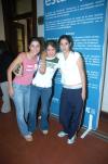 ch_12032006 
Sandra Rodríguez, Ana Rosa Quiroga y Elizabeth Delgado.
