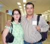 vi_14032006 
Adriana Ortega viajó a México y la despidió Leticia Calderón.