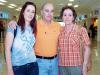 vi_30032006 
Hugo, Maryfer y Patricia del Rìo viajaron a Mèxico.