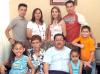 gr_28032006 
Con motivo de sus 55 años, el señor Eduardo Mayorga Santana fue festejado con ameno convivio organizado por su familia.