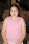 ni_09042006 
La pequeña Isabella Guillen Torres, captada en reciente convivio infantil