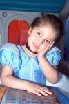 ni_12042006 
Cuatro años de vida cumplió la pequeña Paola Rodríguez Ortiz, por lo que en días pasados fue festejada con una bonita reunión infantil