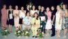 16042006
Educadoras de la ciudad de Gómez Palacio recibieron reconocimientos por sus 20 y 25 años de servicio.