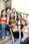 23042006 
Wendy acompañada de sus amigas Brenda Estrello, Elena Villarreal, Claudia Ríos, Liliana Valles, Ariadna Trujillo y Sofía Iduñate.