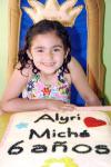 30042006 
 Alyri Michá Soriano Chapa festejó recientemente su sexto cumpleaños