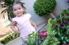 30042006
 Lizeth Solís Espinoza adora las plantas