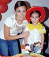06052006 
Karla Reyes con su hijita Valentina Reyes, en la fiesta que le organizó al celebrar su tercer cumpleaños