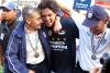 Por mucho el ambiente superó a los contendientes. Demasiada
pirotecnia. Música de Rocky y las familias de los jugadores
Tuzos camufleadas en una carpa en forma de balón en el centro
del campo para recibir a los jugadores de Pachuca como
verdaderos guerreros que partían a la batalla.
