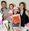09062006 
Ana Cristina Morales Miranda cumplió cinco años y los celebró junto a su familia.