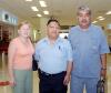11062006
Octavio Castillo e Ivonne Fisher viajaron al DF, los despidió Juan Candelas.