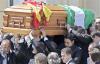 El templo acogió la ceremonia religiosa después de que la capilla ardiente se cerrara al público tras recibir la visita de miles de personas.