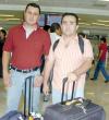 18072006 
Alberto Alday y Jorge Pérez, captados previo al inicio de sus vacaciones.