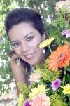 26072006
Yamile Salas Romero en compañía de Patricia Romero, quien le ofreció una despedida de soltera por su próxima boda con José Alfredo García Moreno.