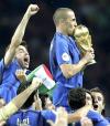 Pero Fabio Grosso se encargó el  de completar una tanda inmaculada para los italianos, en la que sus compañeros Andrea Pirlo, Marco Materazzi, Daniele de Rossi y Alessandro Del Piero convirtieron sus disparos.