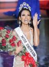Rivera hereda la corona de la canadiense Natalie Glebova y se convierte en la primera latinoamericana en ganar el concurso desde que lo hiciera la dominicana Amelia Vega en el 2003.
