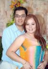 06082006 
Paola Vanesa Rodríguez Ibarra junto a su futuro esposo, Jonathan Manuel Herrera.