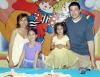 13082006 
Ana Gaby  y Sofía Muñoz Olloqui celebraron sus respectivos cumpleaños, con una bonita fiesta que les organizaron sus papás, Gaby y Alfonso.