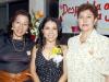 13082006 
Diana Hernández Rosales junto a su mamá Gregoria Rosales Villa y su suegra, Coly Rodríguez Torres.
