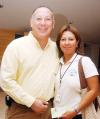 20082006 

Tere Reyes junto a su futuro marido, David Alvarado.