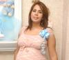 27082006
Graciela Estrada de Ramírez recibió numerosos obsequios, en la fiesta de regalos que se le ofreció por el cercano nacimiento de su segundo bebé.