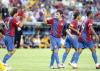 Barcelona no tuvo que esforzarse mucho para irse al frente en el marcador, ya que el gol se gestó en dos graves errores de la zaga de la UANL.