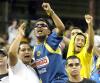BARCELONA VS CHIVAS

Barcelona y Chivas de Guadalajara saldaron con un empate a un gol el partido amistoso disputado en Coliseum de Los Ángeles, y que demostró que al conjunto azulgrana todavía le falta rodaje en esta pretemporada.