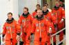LOS ASTRONAUTAS

Los seis astronautas del 'Atlantis'  ocuparon sus puestos unas dos horas y media ante del lanzamiento.