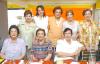 12092006

Con una fiesta sorpresa, la señora Guadalupe Moreno de Zurita festejó su 80 aniversario de vida acompañada de sus diez hijos, nietos, bisnietos y familia política.