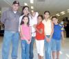 10092006 
Mónica Saldívar, Daniela Cano y Natalia Sasia viajaron a Tijuana, las despidió su  familia.
