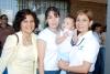 10092006 
Elvia, Ileana y Karla Santacruz y el niño Ángel.