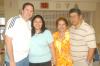 23092006 
 Juan Antonio Loya y su esposa viajaron  con destino a Tijuana
