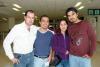 01102006 
Jorge Vidaña viajó a San Diego, lo despidieron Antonio, Alejandro y Paloma.