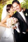 Srita. Laura Bernal Flores, el día de su boda con el Sr. Christopher Robert Pawlikowski.


Estudio: Maqueda