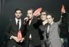 En una velada llena de sorpresas en el Palacio de los Deportes, la formación mexicana Maná se alzó con los galardones a Mejor Vídeo por su tema 'Labios compartidos', Mejor Artista Rock y el Premio Leyenda de la ceremonia, que reconoció su trayectoria artística.

Tras recibir el premio de manos de la colombiana Shakira, Maná interpretó en el escenario la canción 'Labios compartidos'.