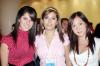 20102006 
Lesly Becerra, Ana Uribe y Adriana Pinto.