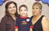 07112006
Ángel Jared Ugarte García cumplió cinco años de edad y fue festejado por su mamá, Yadira García y sus demás familiares.