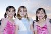 05112006 
Ángela Bracho Rosell junto a sus hermanitas Aranza y Luisa, en la fiesta que le ofrecieron por su tercer cumpleaños.