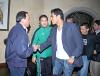 Las contrataciones de los refuerzos tapatíos para Santos Laguna que tanto se habían especulado para el Clausura 2007 finalmente ayer se cristalizaron, y tanto el portero Oswaldo Sánchez como el mediocampista Juan Pablo “Chato” Rodríguez se unieron a los Guerreros y de inmediato arribaron a la región.