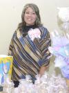 31122006
Paola Macías, en la fiesta de regalos que le ofrecieron por el próximo nacimiento de su bebé.