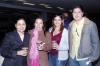 02012007 
Melinda de Torres, Nayely Torres, Laura Sosa y Genaro Torres viajaron a Ixtapa.