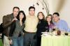 JUNTOS EN NAVIDAD
Antonio Kuri, Nancy González de Kuri, Sigfrido Sánchez, Lulú González de Sánchez, Patricia González de San Miguel, Mely González de Rodríguez y Chito Rodríguez.