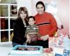 07012007 
Jorge Aguilar González celebró su cumpleaños con una divertida piñata que le organizaron, sus papás Mayra y Jorge.
