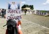 Unas 200 personas, entre ellas familiares de detenidos marroquíes en la base estadounidense de Guantánamo, participaron en una manifestación ante el sede de Naciones Unidas en Rabat para pedir el cierre de ese presidio y la liberación de los detenidos.