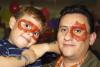 08022007
Milton Rodríguez Orozco celebró su quinto cumpleaños, con una alegre piñata al lado de su papá, Luis Fabián Rodríguez.
