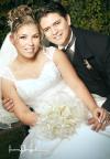 Sr. Roberto Quintana Carrillo y Srita. Alma Rosa García Ordóñez recibieron la bendición nupcial en la Catedral de Nuestra Señora del Carmen, el 16 de diciembre de 2006.



Estudio: Laura Grageda