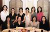 Maribel Ortueta de Treviño, Keta Bonilla de Gómez y Lucy Calleja de Gómez.