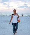 Graciela Mendoza en Clearwater beach, Florida donde radica por razones de estudio.