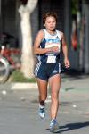 Después del kilómetro 26 Valencia sacaba dos minutos y siete segundos a Angélica Sánchez (foto) y a Jéssica Rodríguez, mientras que Adriana Fernández, se rezagó hasta abandonar metros más adelante.